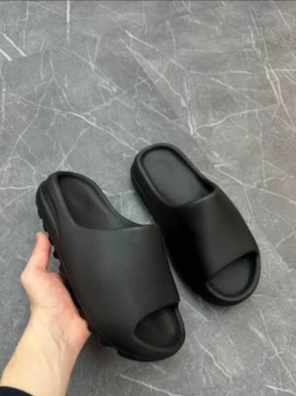 Yeezy Slides Youth